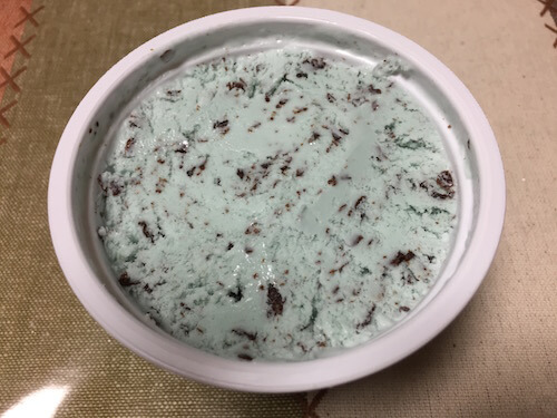 chocolate-mint-icecream-by-glico-07